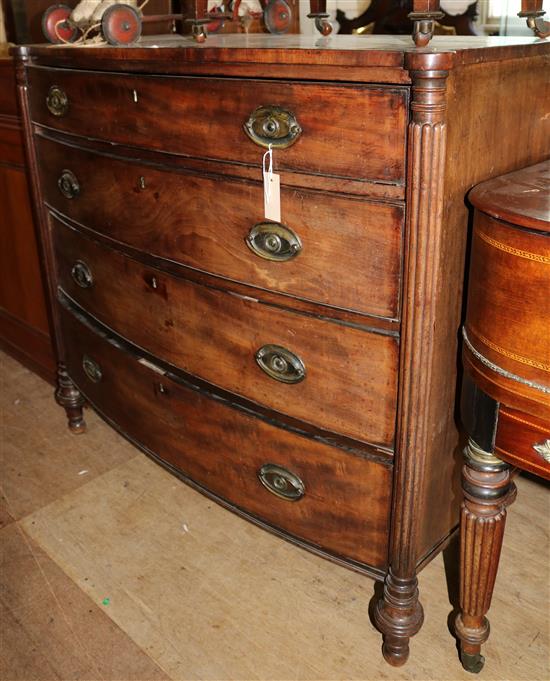 Regency mahogany bowfront chest of drawers(-)